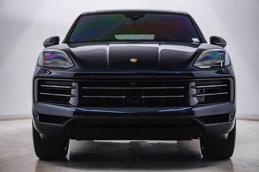 2025 Porsche Cayenne S