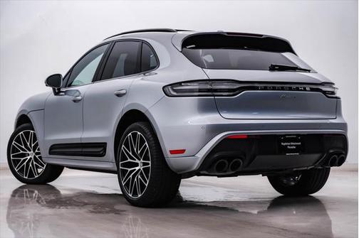 2025 Porsche Macan Base