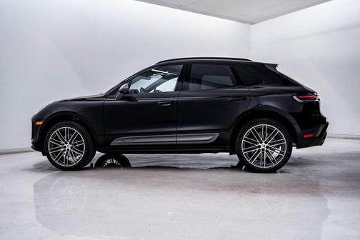 2026 Porsche Macan T