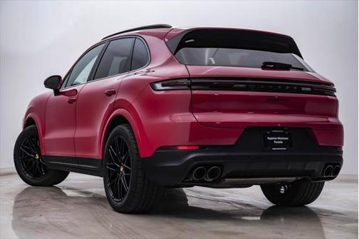 2024 Porsche Cayenne **PORSCHE CERTIFIED**
