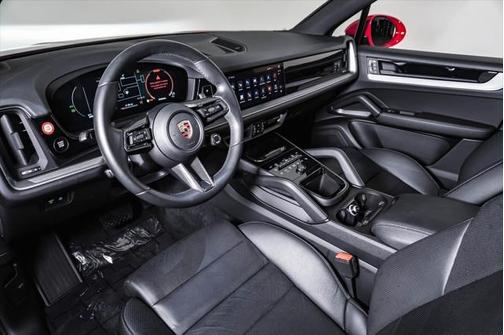 2024 Porsche Cayenne **PORSCHE CERTIFIED**