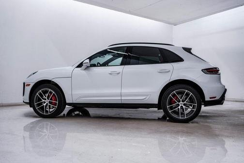 2026 Porsche Macan S
