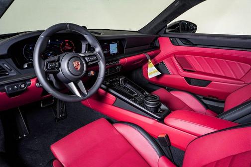 2026 Porsche 911 Carrera GTS