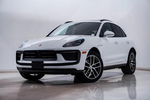 2024 Porsche Macan Base (PDK)