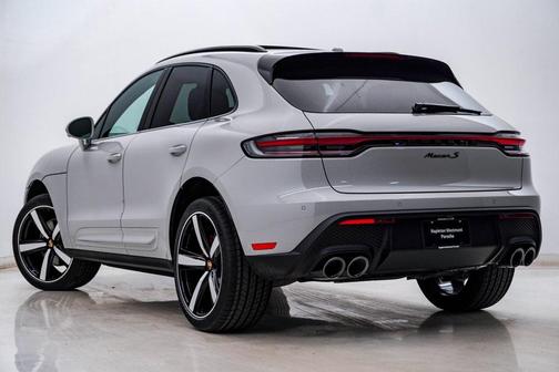 2026 Porsche Macan S