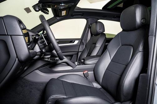 2026 Porsche Cayenne Cayenne E-Hybrid