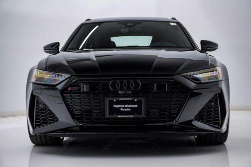 Mythos Black Metallic 2021 Audi RS 6 Avant 4.0T