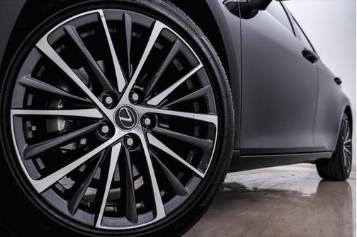 2024 Lexus ES 350 Base