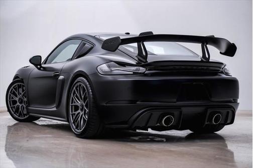 2025 Porsche 718 Cayman GT4 RS