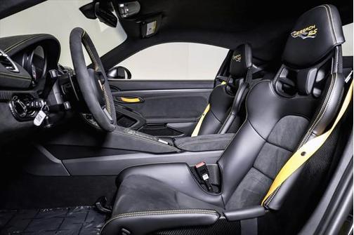 2025 Porsche 718 Cayman GT4 RS