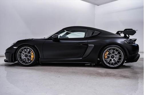 2025 Porsche 718 Cayman GT4 RS