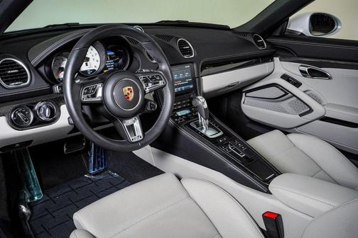 2023 Porsche 718 Boxster GTS