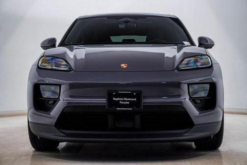 2025 Porsche Macan **PORSCHE CERTIFIED**