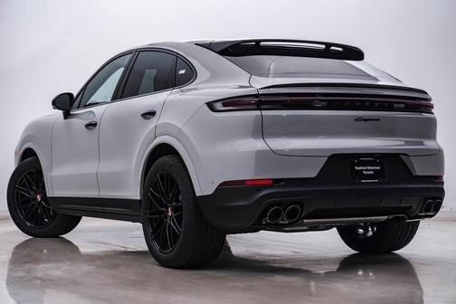 2025 Porsche Cayenne