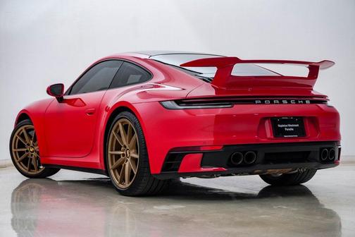 2021 Porsche 911 Carrera 4