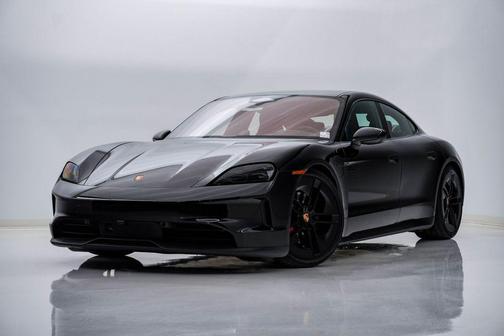 2026 Porsche Taycan 4S