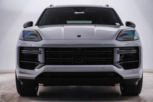 2025 Porsche Cayenne Turbo