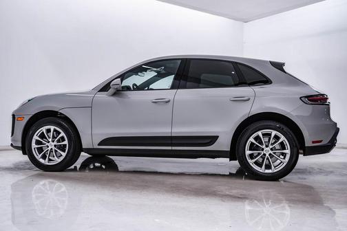 2025 Porsche Macan **PORSCHE CERTIFIED**