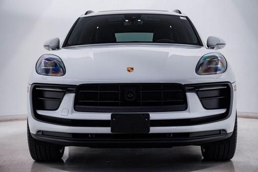 2023 Porsche Macan 