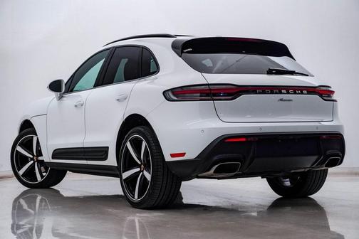 2023 Porsche Macan 