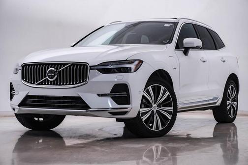 2022 Volvo XC60 Recharge Plug-In Hybrid T8 Inscription