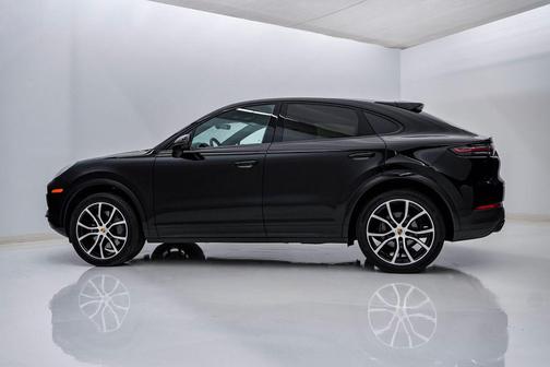 Black 2023 Porsche Cayenne S