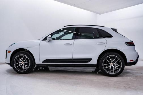2025 Porsche Macan **PORSCHE CERTIFIED**