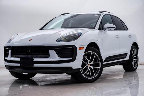 2025 Porsche Macan **PORSCHE CERTIFIED**