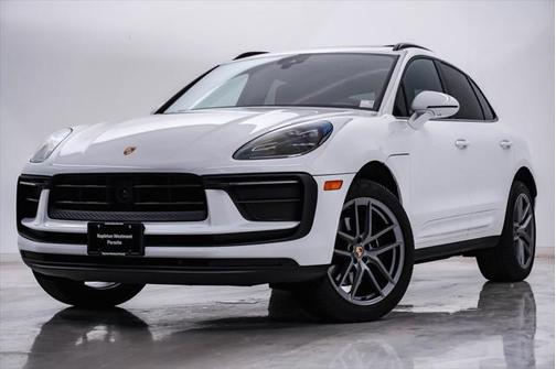 2025 Porsche Macan Base
