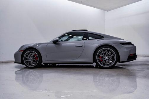2026 Porsche 911 Carrera 4S
