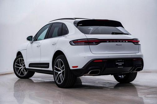 2025 Porsche Macan **PORSCHE CERTIFIED**
