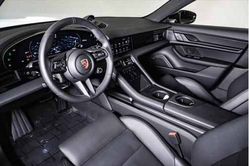 2024 Porsche Taycan Cross Turismo 4S