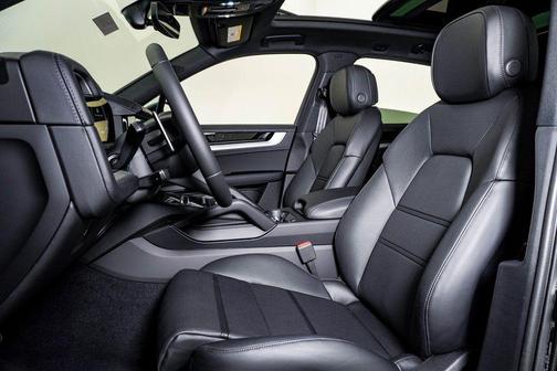 2026 Porsche Cayenne Cayenne S E-Hybrid