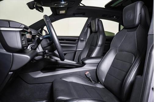 2024 Porsche Macan 4