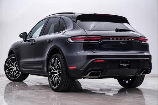 2024 Porsche Macan Base