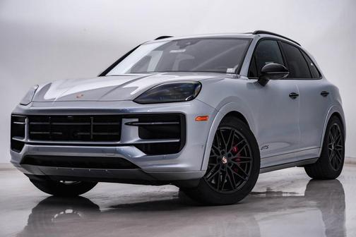 2026 Porsche Cayenne GTS