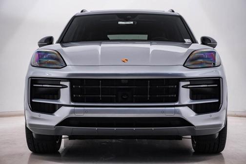 2026 Porsche Cayenne GTS