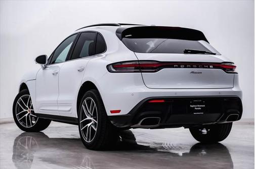 2024 Porsche Macan Base