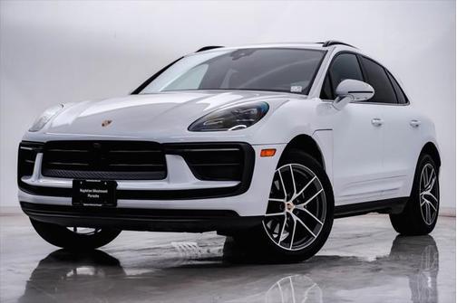 2024 Porsche Macan Base