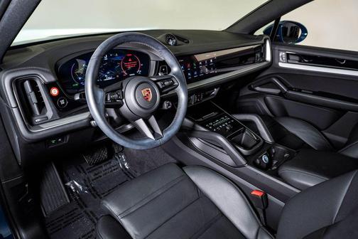 2024 Porsche Cayenne Cayenne