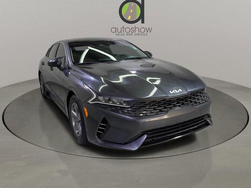 2022 Kia K5 LXS