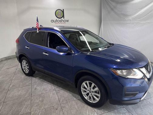 2020 Nissan Rogue SV