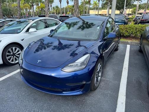 2022 Tesla Model 3 Standard Range