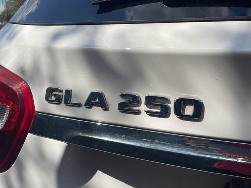 2019 Mercedes-Benz GLA 250 Base