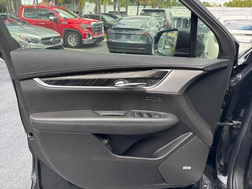 2020 Cadillac XT6 Premium Luxury FWD
