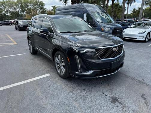 2020 Cadillac XT6 Premium Luxury FWD