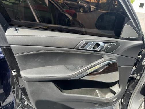 2020 BMW X6 sDrive40i