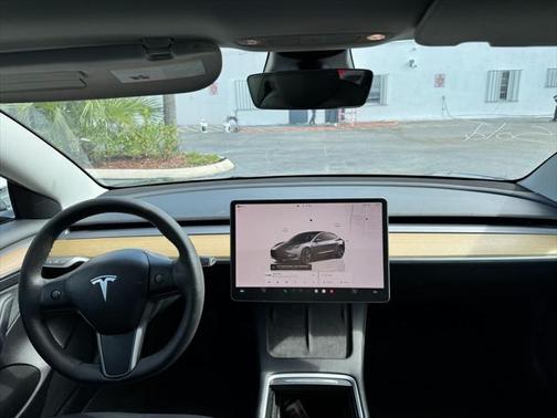 2023 Tesla Model 3 Standard Range
