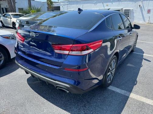 2019 Kia Optima LX