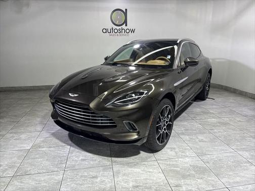 2021 Aston Martin DBX Base